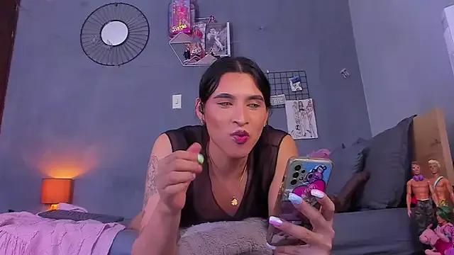 tiffbeatiful from StripChat