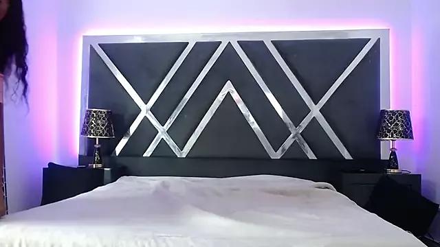 Tiifany_Baker from StripChat