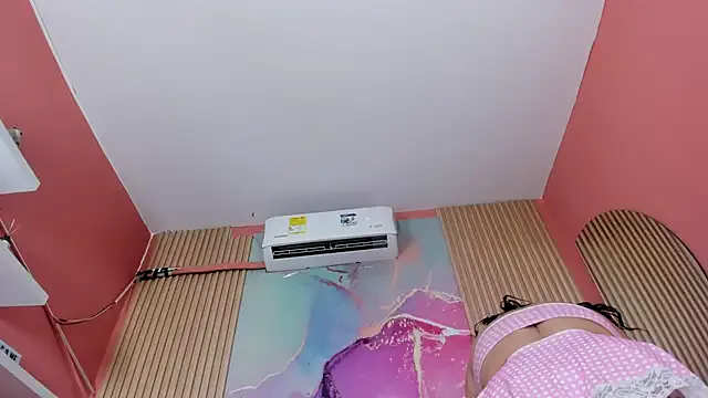 TiifanyGrey on StripChat 