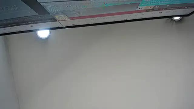 tiiny_emilly from StripChat