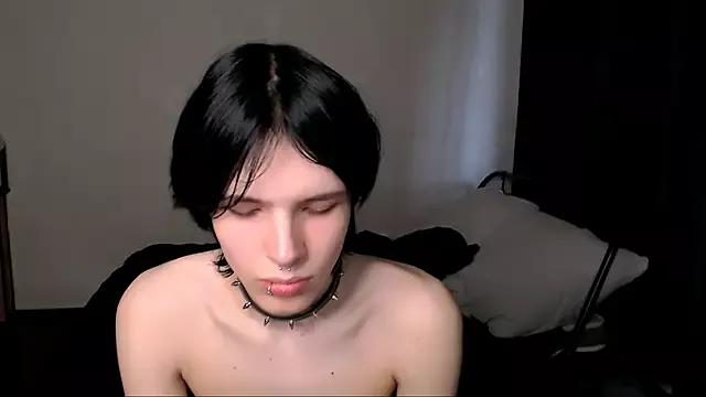 timi-moon from StripChat is Freechat