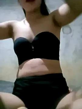 Tin_tanny from StripChat is Freechat