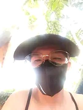 Tina_2pp from StripChat is Freechat