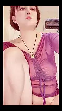 Tinababay from StripChat is Freechat