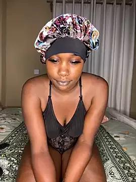 TinaFavourite from StripChat is Freechat