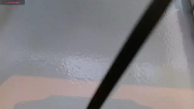 tinisweet from StripChat