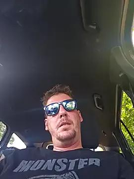 Titanhoott from StripChat