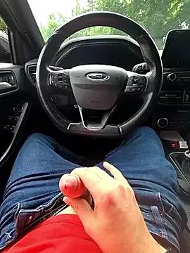 Titanhoott from StripChat