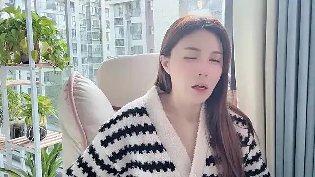 Titi-175 from StripChat