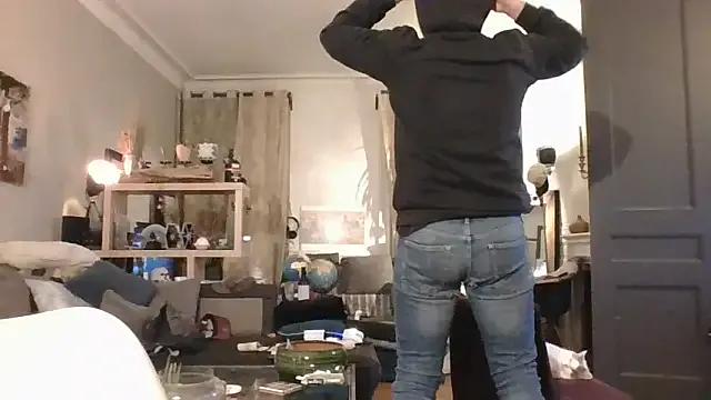 Titilouonlyf69 from StripChat is Freechat