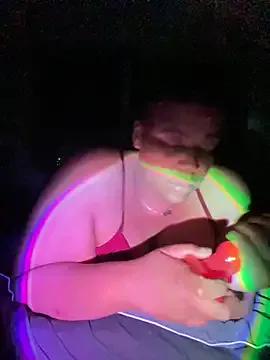 Toaoamazonnae from StripChat