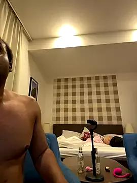 Toddjonesxxx from StripChat is Freechat