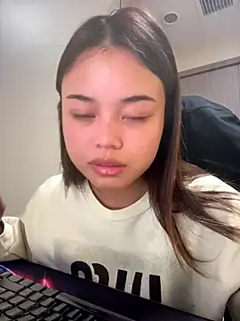 Toffee-00 from StripChat