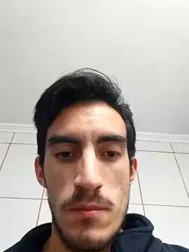 TommyMomentum from StripChat