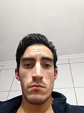 TommyMomentum from StripChat