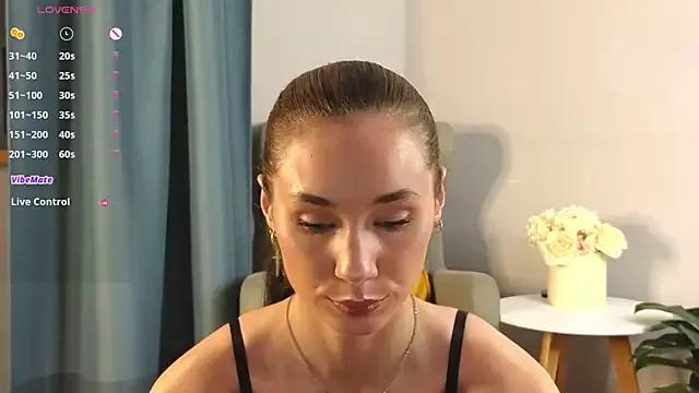 too_sexxxy from StripChat