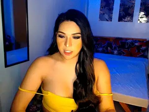 Try our streaming cams variety and talk on a personal level with our adorable girls streamers, showing off their bountiful shapes and dildos.