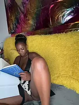 topteirchcoclate from StripChat