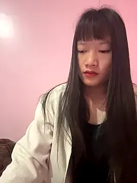 TrangNemo from StripChat is Freechat