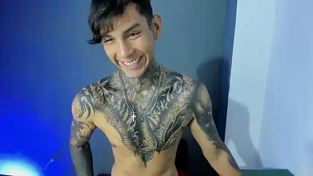 Travistanner_28 from StripChat