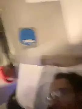 Triggerhappycj100 from StripChat is Freechat