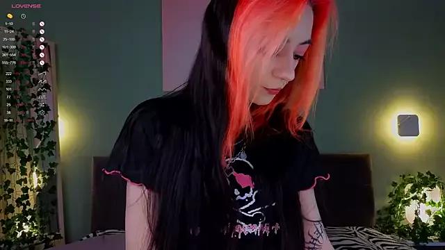 Try our streaming cams variety and talk on a personal level with our adorable girls streamers, showing off their bountiful shapes and dildos.