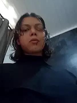 tscrisaraujonb from StripChat is Freechat