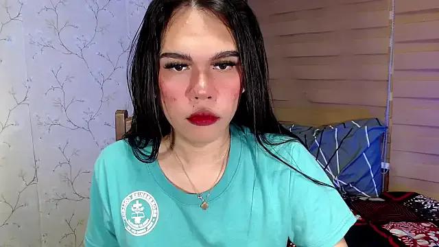 TssluttyNikka from StripChat