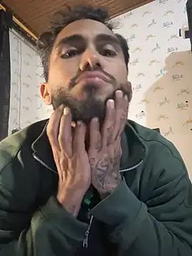 TU-MORENOO from StripChat is Freechat