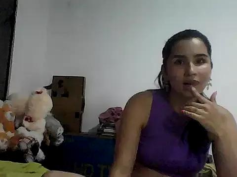 tuchicahot1 from StripChat is Freechat