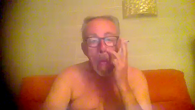 tuggy59 on StripChat 