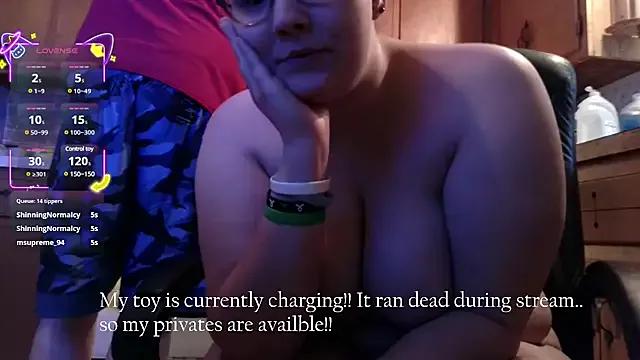TurtleLady420 from StripChat