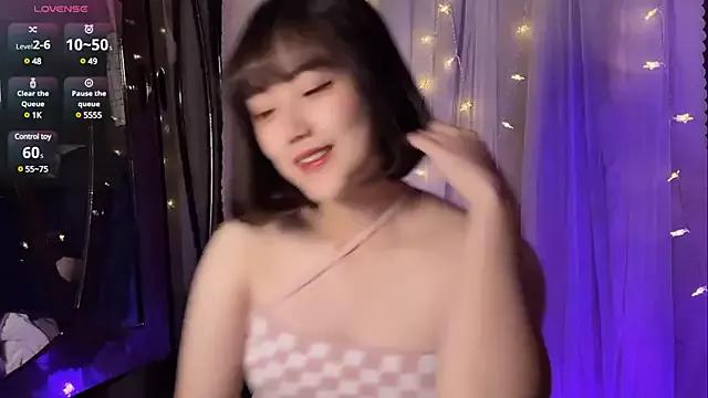 tw_angelyunana from StripChat is Freechat