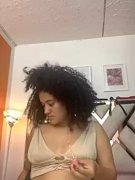 TwerkingNat from StripChat is Freechat