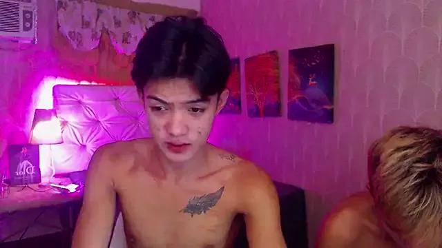 Try our streaming cams variety and talk on a personal level with our adorable girls streamers, showing off their bountiful shapes and dildos.