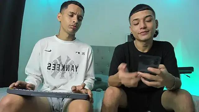 TwinkDuohot from StripChat