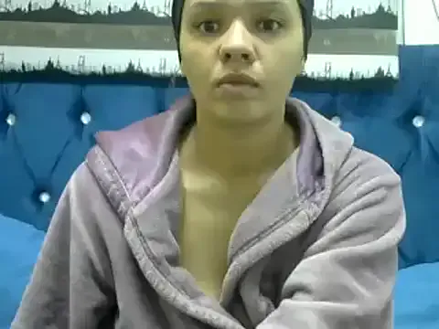 TwinkleToes29 from StripChat is Freechat