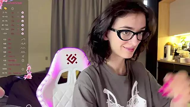Try our streaming cams variety and talk on a personal level with our adorable girls streamers, showing off their bountiful shapes and dildos.