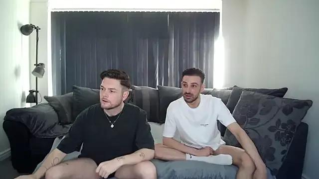 Twotwinkhusbandss from StripChat