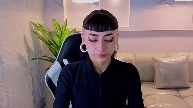 Ultraviolet_TP from StripChat is Freechat