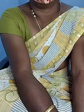 umashreetamil from StripChat is Freechat