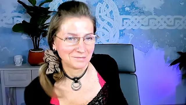UmaSpace from StripChat is Freechat