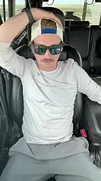 uncut_luke from StripChat