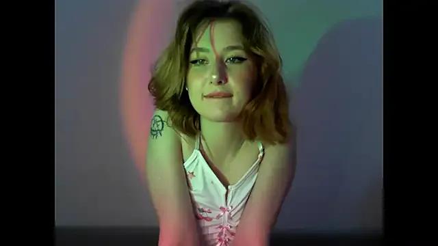 unholymolly from StripChat is Freechat