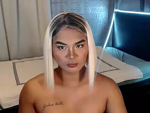 Unholytemptress from StripChat is Freechat