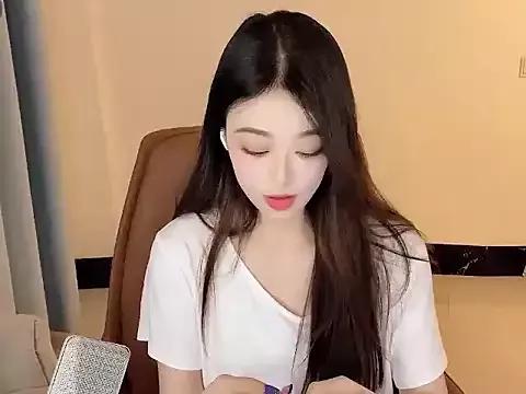 Unique-Nana from StripChat is Freechat