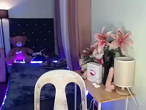 Unique_Maya from StripChat is Freechat