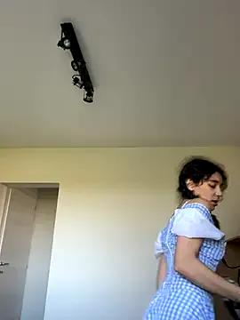 uniquerossie from StripChat is Freechat