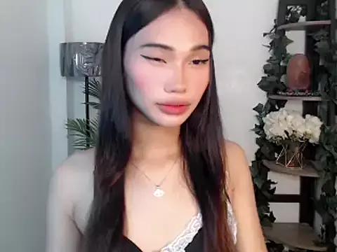 universal_slutt from StripChat is Freechat