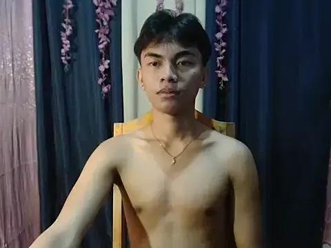 urguy_marco from StripChat